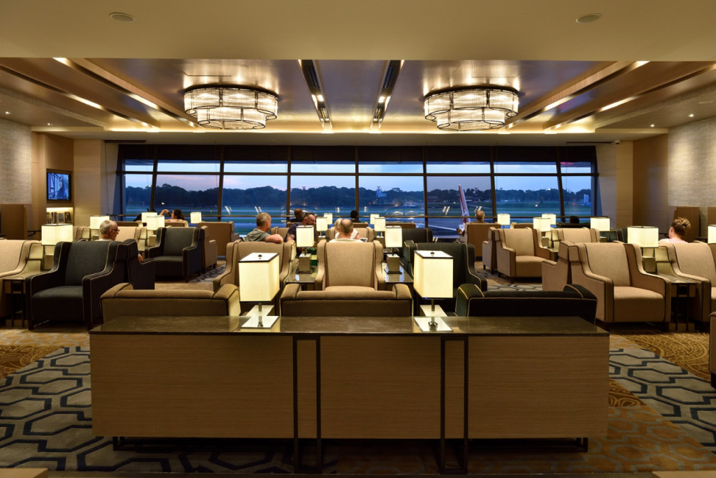 Plaza Premium Lounge - Singapore Changi Airport Terminal 1 (Plaza Premium Lounge - Singapore Changi Airport Terminal 1 (12 Hours) with Access to Shower Facilities) - 1