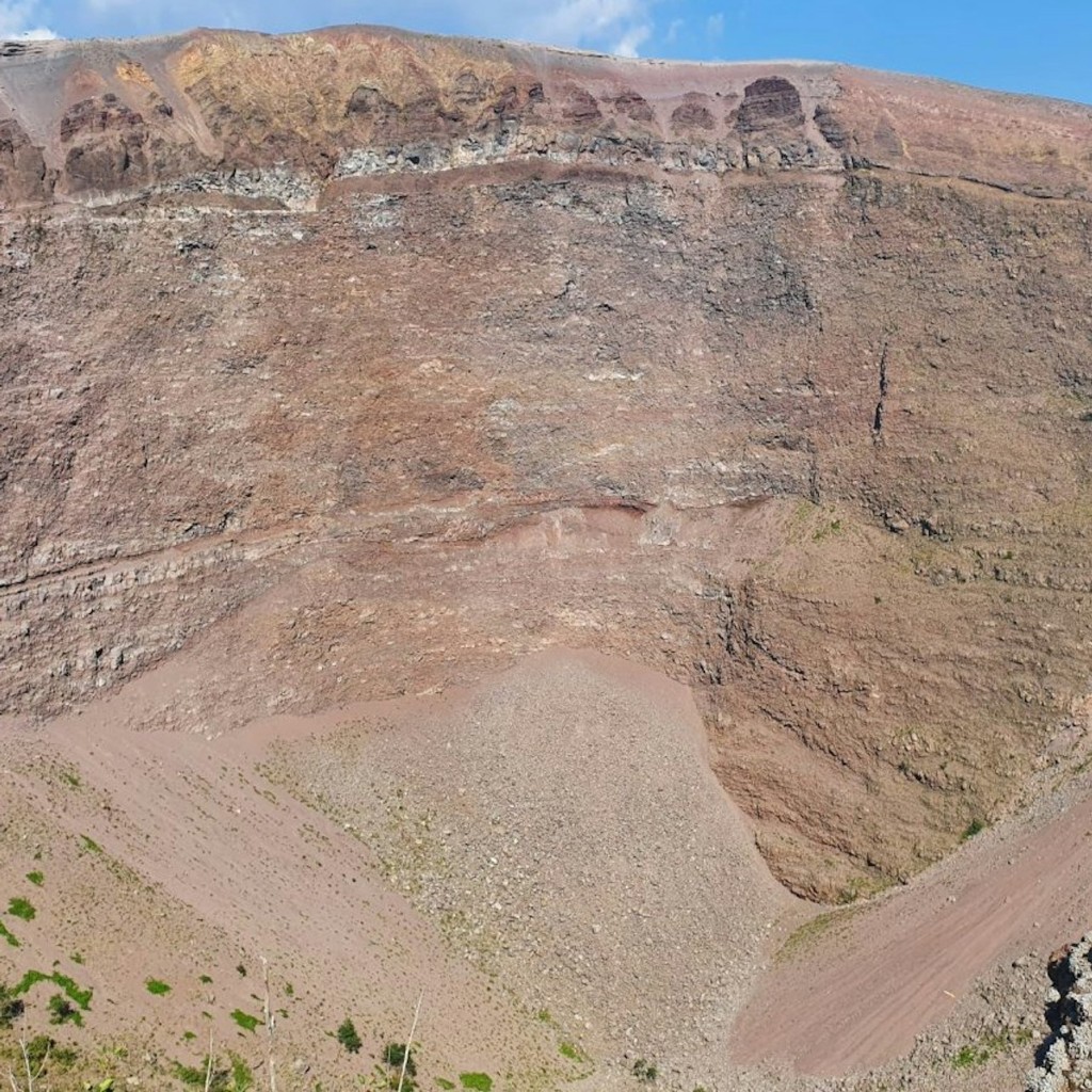 Pompeii & Mount Vesuvius: Guided Tour + Wine Tasting from Naples - 1