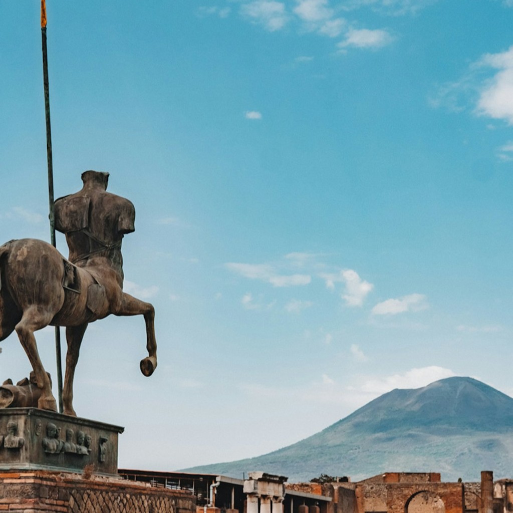 Pompeya y Monte Vesubio: Entrada sin colas + Viaje de ida y vuelta a Nápoles - 2