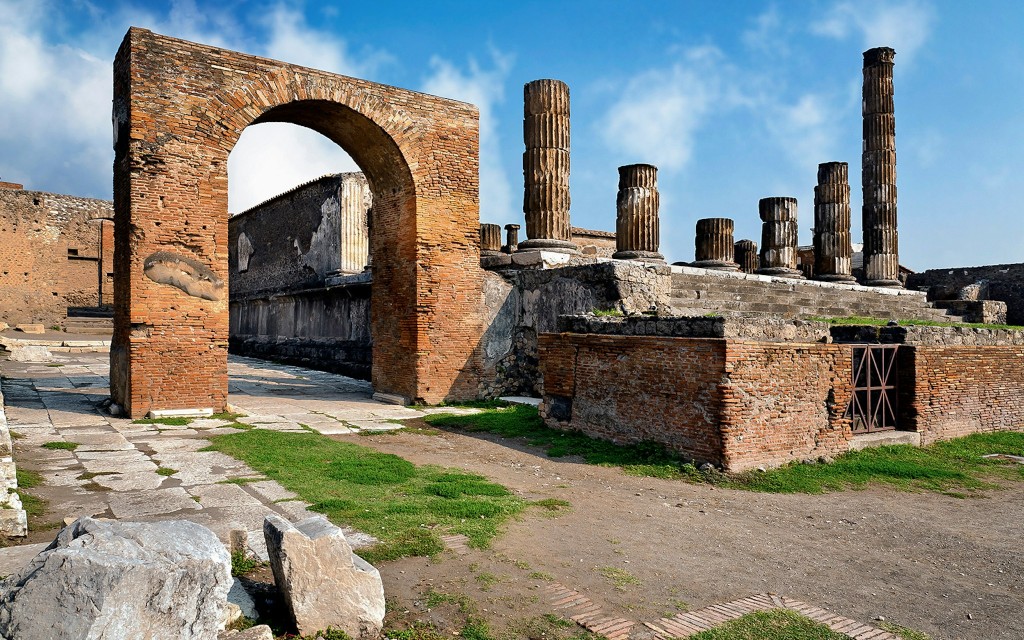 Pompeji Skip-the-Line-Führung mit einem Archäologen (Pompeii from Amphitheatre gate - English) - 2