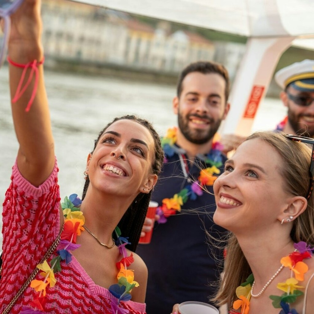 Porto: Duero River Party Boat z opcją zachodu słońca - 1