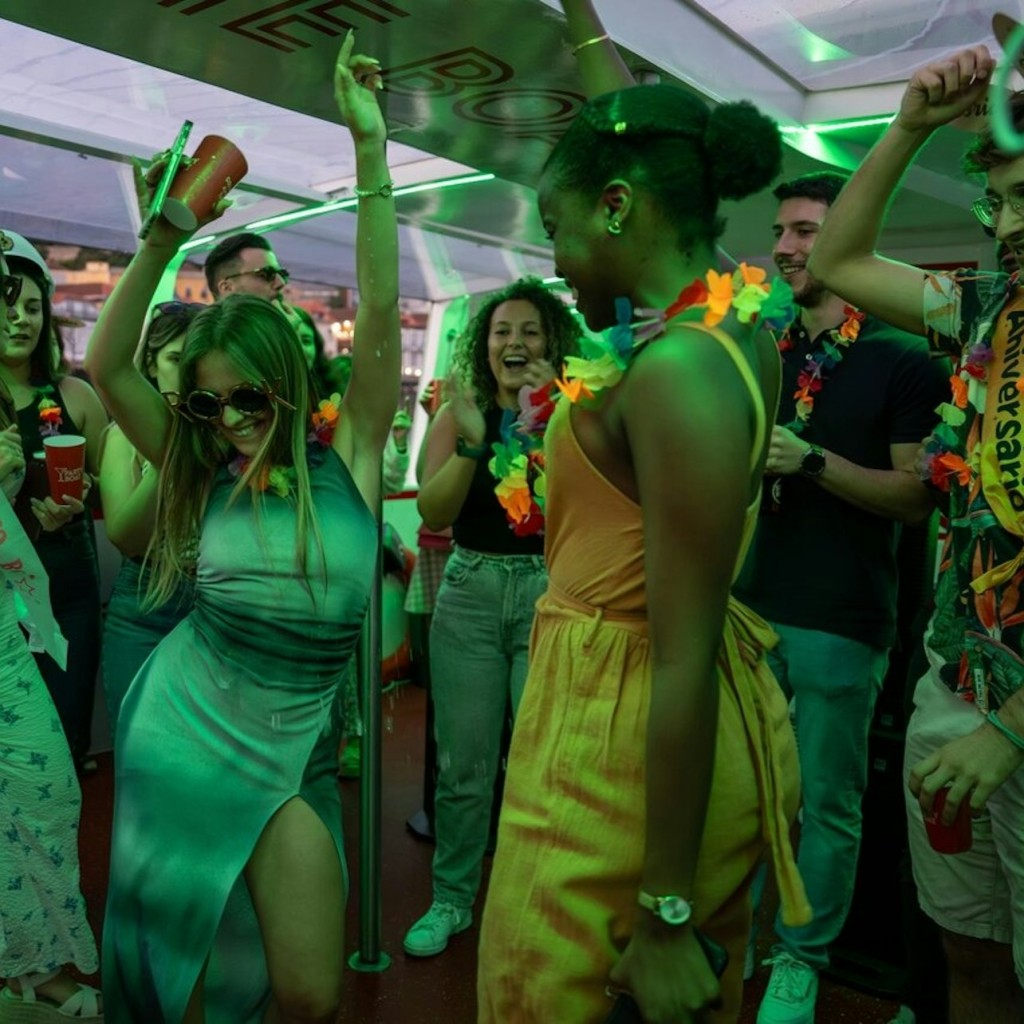 Porto: Duero River Party Boat z opcją zachodu słońca - 2