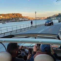Porto & Gaia: Guided Jeep Tour - 2
