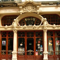 Porto: Scavenger Hunt + Sights Self-Guided Tour - 2