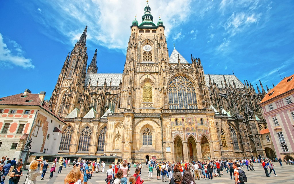 Prague Castle Tickets (Timed Entry: Prague Castle Entry Tickets with Audio Guide) - 3