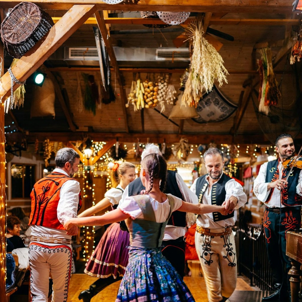 Prague: Traditional Dinner with Folk Show + Private Transfer - 1