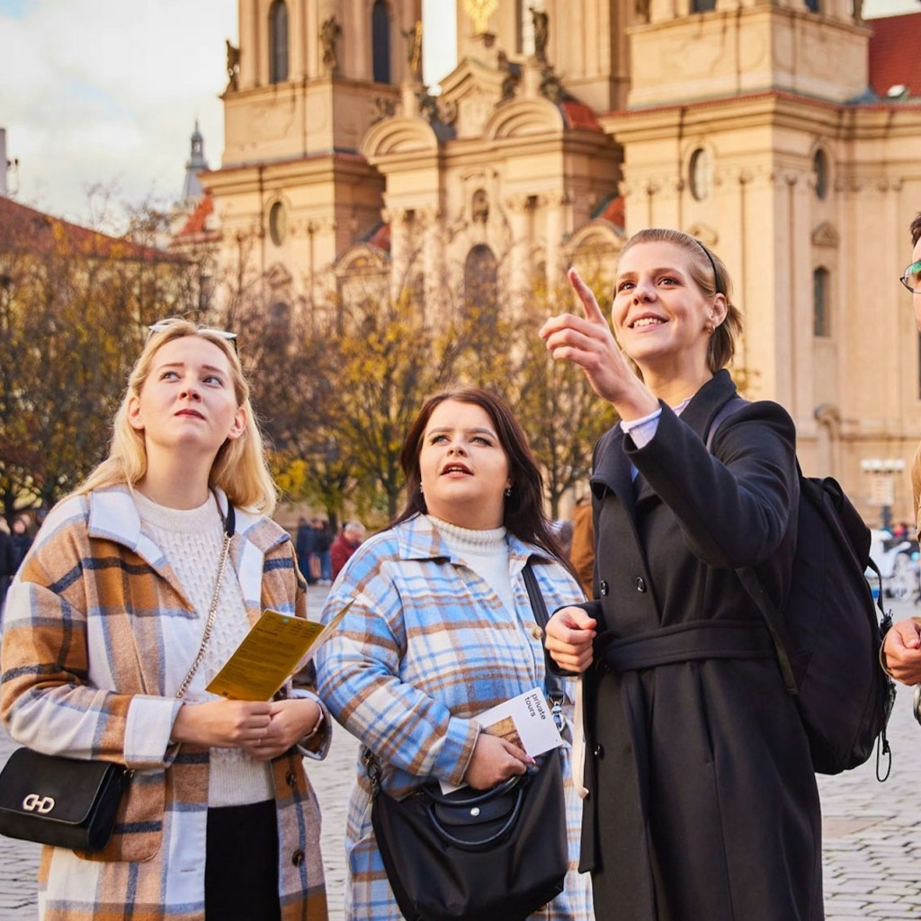 Pase de Visitante de Praga: Entrada a más de 70 Atracciones + Transporte Público - 3