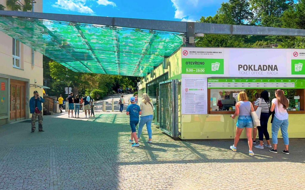 Prague Zoo Tickets (Admission Tickets to Prague Zoo with River Cruise) - 3