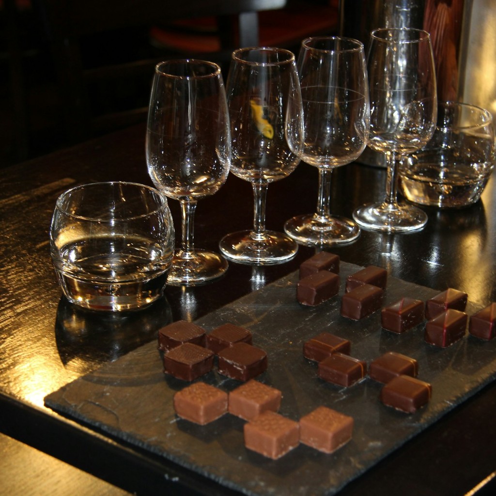 Dégustation privée de vin et de chocolat - 1