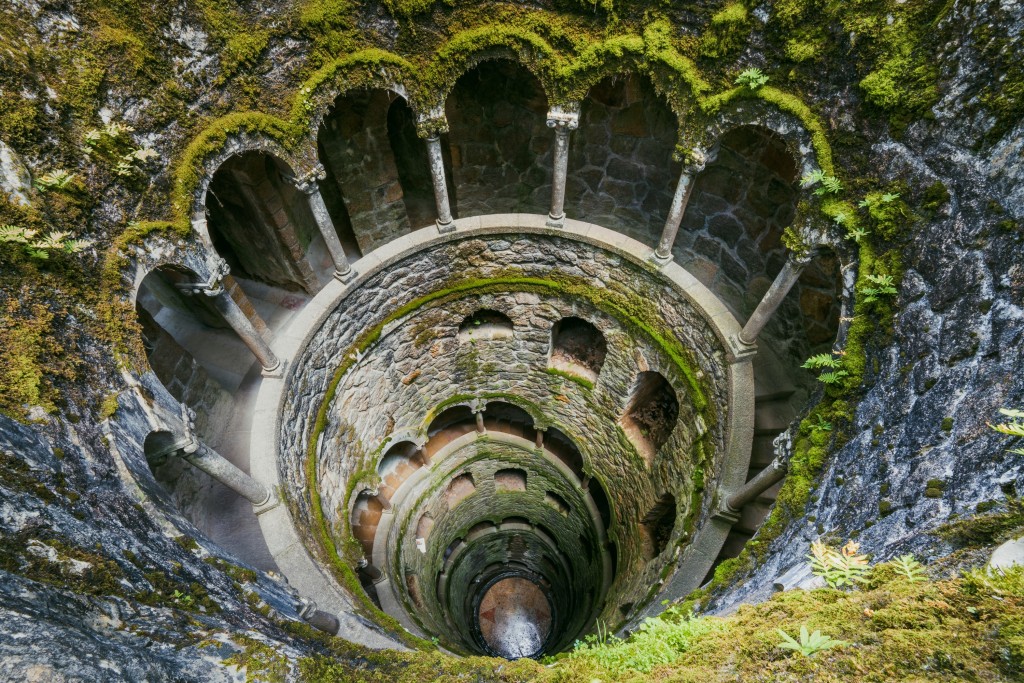Quinta da Regaleira Skip-the-Line Entry Ticket with Audio Guide - 1