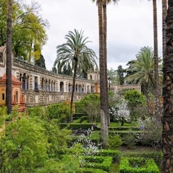 Royal Alcázar of Seville: Skip The Line Ticket + Guided Tour in Italian - 2