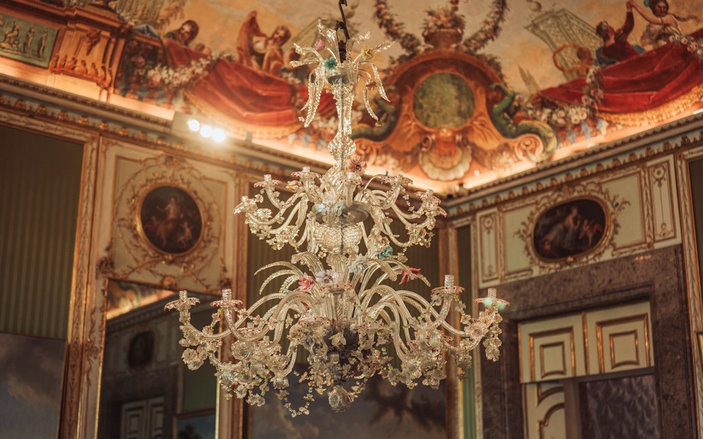 Royal Palace of Caserta Small-Group Guided Tour (English Guided Tour) - 3