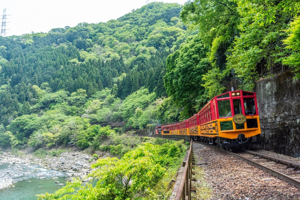 京都嵯峨野浪漫小火车 (嵯峨野浪漫小火车: 从龟冈 到 嵯峨野(单程票)) - 1