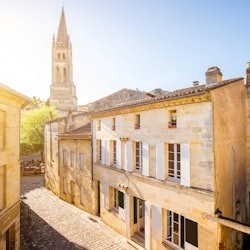 Saint-Émilion Village: Full-Day Wine Tour from Bordeaux - 1