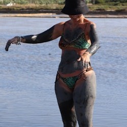 Saline Genna: Salt Tub Scrub Experience - 1