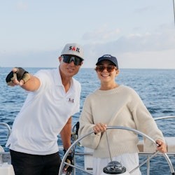 San Diego: Guided Yacht Cruise with Drinks and Snacks - 2