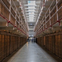 San Francisco: Alcatraz Island Entry + Guided Electric Bike Tour - 2