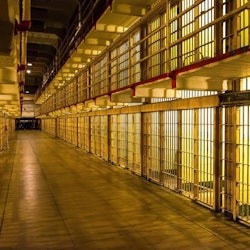 San Francisco: Inside Alcatraz Night Tour + 1-Hour Cruise - 3