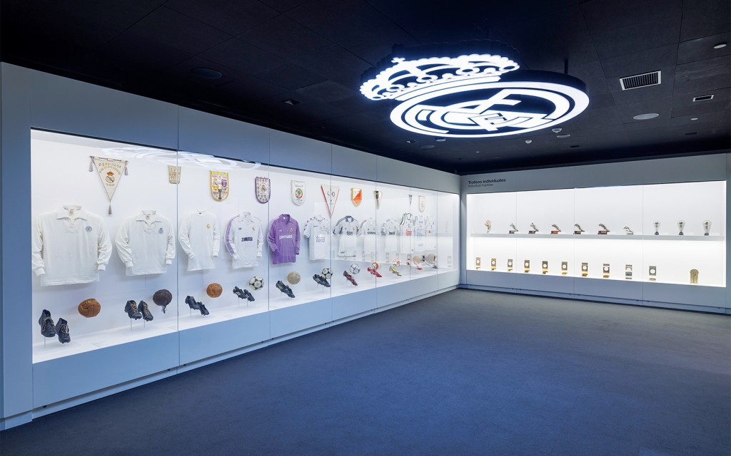 Santiago Bernabéu Stadium Tour Tickets  
 (English Guided Tour) - 3