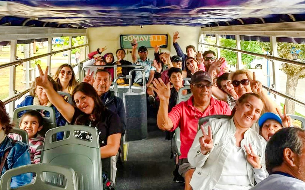 Santiago Hop-on Hop-off Bustour mit Seilbahn + Standseilbahn Tickets
(24-Hour Hop-on Hop-off Pass + 1-Day Cable Car, Funicular & Panoramic Bus Pass) - 1