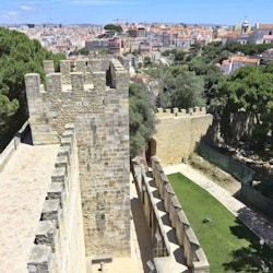 São Jorge Castle: Entry Ticket + Audio Guide - 3