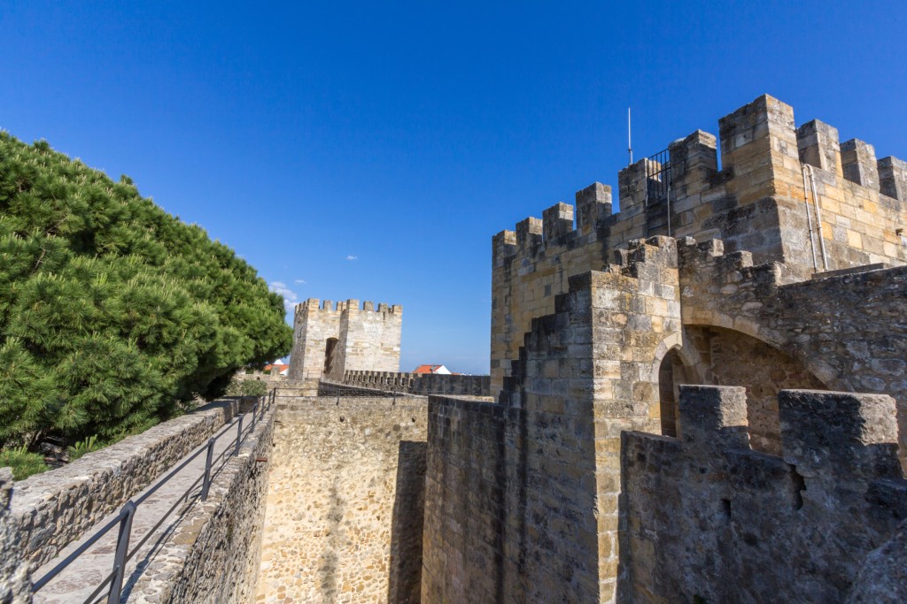 São Jorge Castle Skip-the-Line Entry with Audio Guide - 3