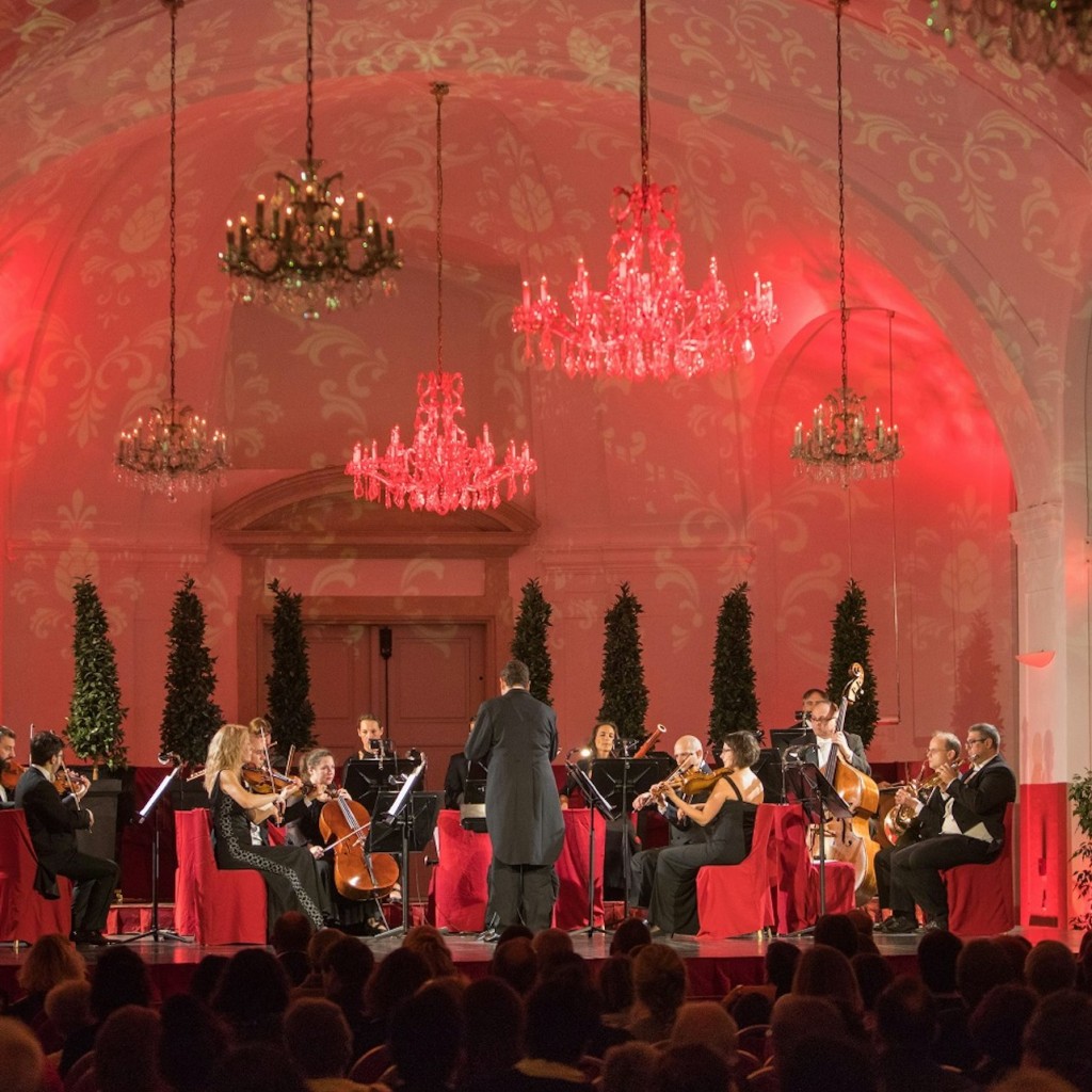 Schönbrunn Palace: After-Hours Entry, 3-Course Dinner & Concert at the Orangery - 1