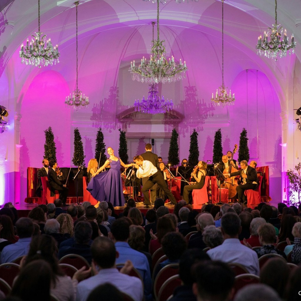 Schönbrunn Palace: After-Hours Entry, 3-Course Dinner & Concert at the Orangery - 3