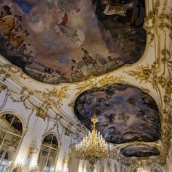 Schonbrunn Palace & Gardens: Skip The Line Ticket and Private Guided Tour - 1