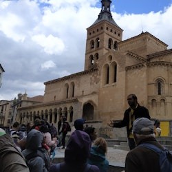 Segovia i Àvila: Tour guiat a peu des de Madrid - 3