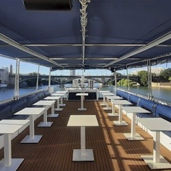 Seville: Boat Cruise + 5-Course Lunch or Dinner + Unlimited Drinks - 1