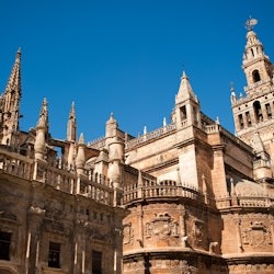 Seville Cathedral & La Giralda: Skip The Line Ticket + Guided Tour in English - 2