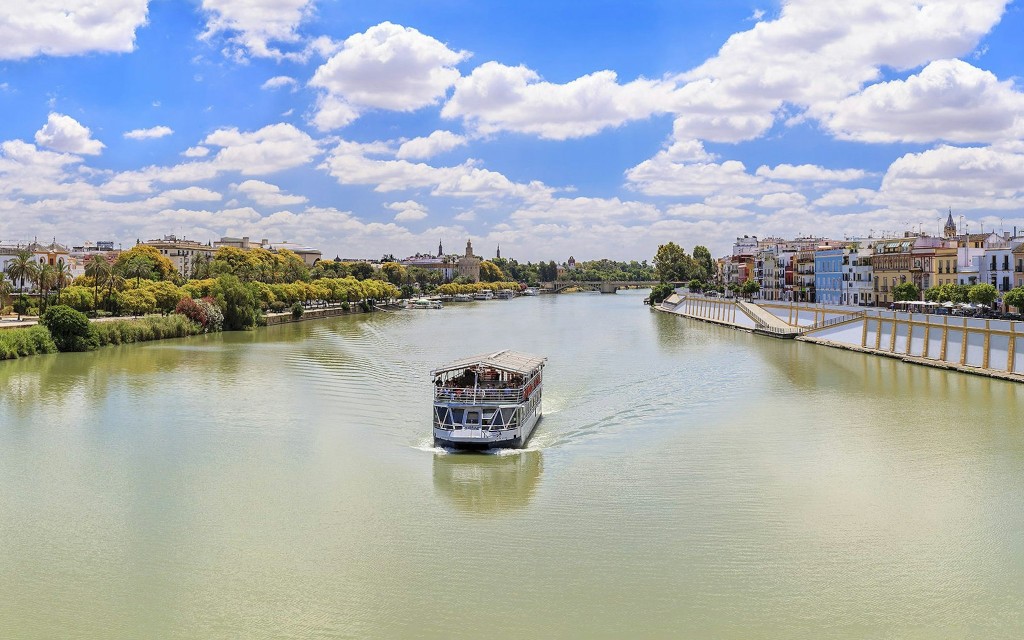 Seville Guadalquivir River Cruise with Audio Guide - 2