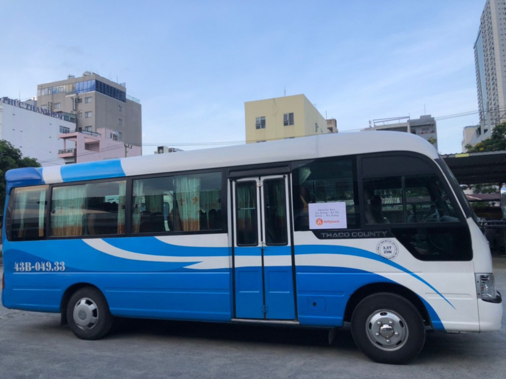Shuttle Bus between Da Nang and Ba Na Hills (Round trip Shuttle Bus between Da Nang and Ba Na Hills) - 2