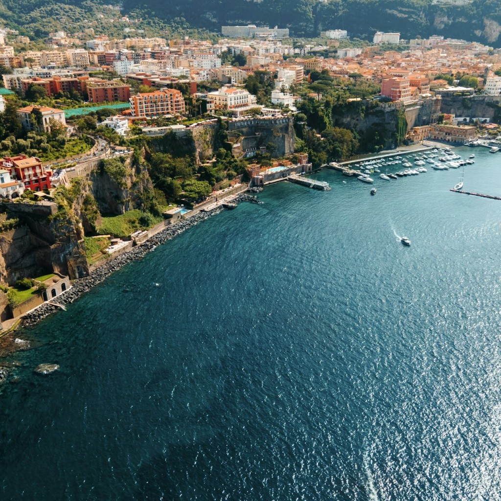 Shuttle from Naples Airport to Sorrento and the Sorrento Peninsula - 2