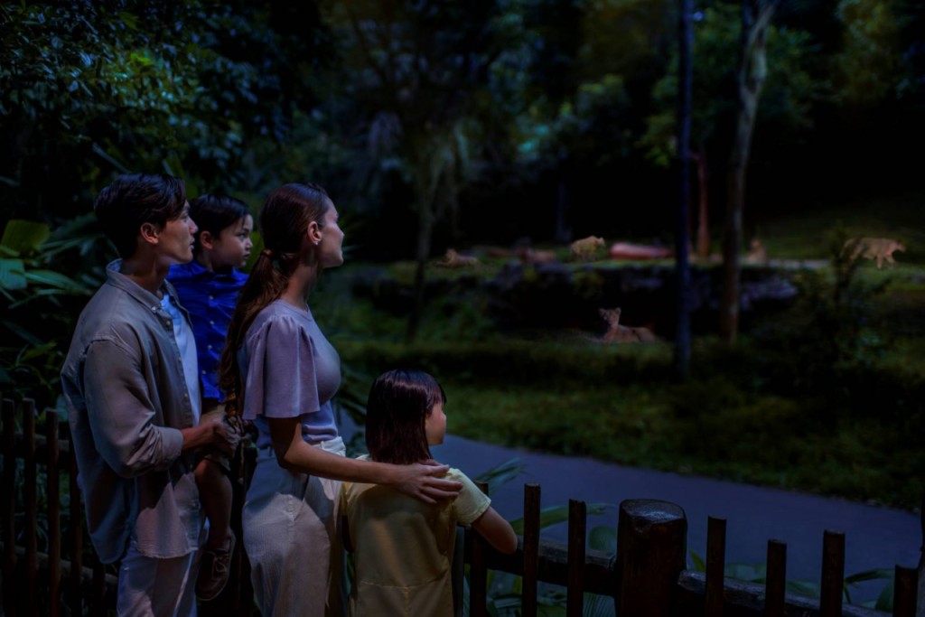 Pase para 2 parques: entradas para Singapore Night Safari y River Wonders (Pase de 2 parques: Night Safari de Singapur (fecha fija) + River Wonders (viajeros internacionales)) - 1