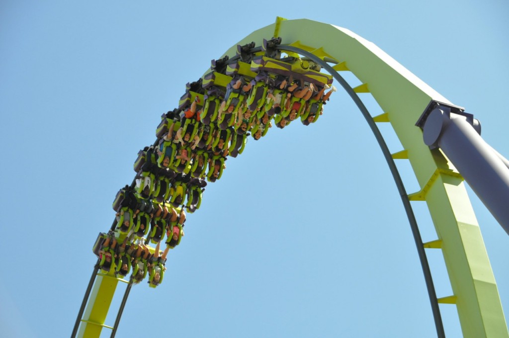 Entrada a Six Flags Discovery Kingdom (Entrada de un día) - 3