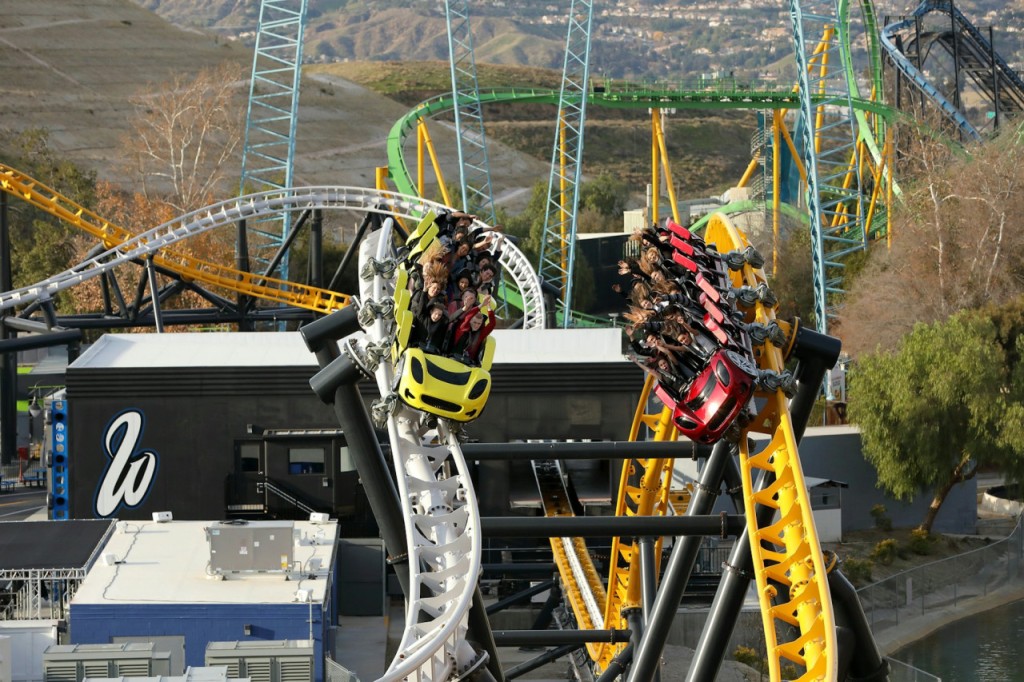 六旗魔术山门票（Six Flags Magic Mountain） (一日票) - 2