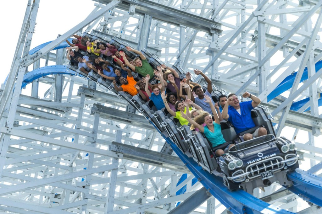 Six Flags Over Georgia Ticket (One Day Ticket) - 2