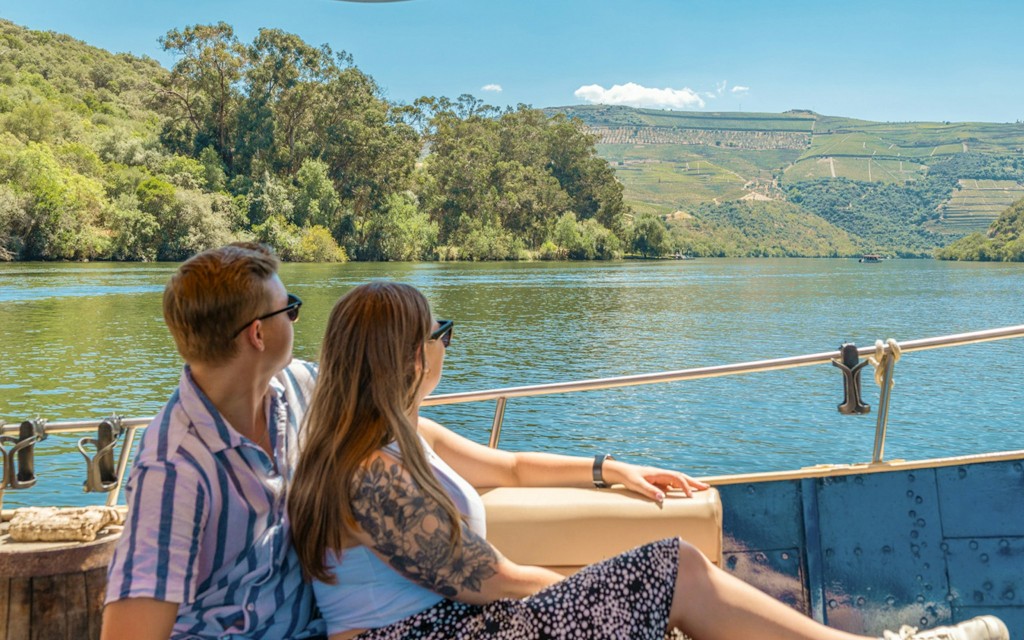 Geführte Kleingruppen-Tour durch das Douro-Tal mit 1-stündiger Pinhão-Kreuzfahrt, traditionellem Mittagessen und Weinverkostung (Small-Group Douro Valley Guided Tour with 1-Hour Pinhão Cruise, Traditional Lunch & Wine Tastings) - 3