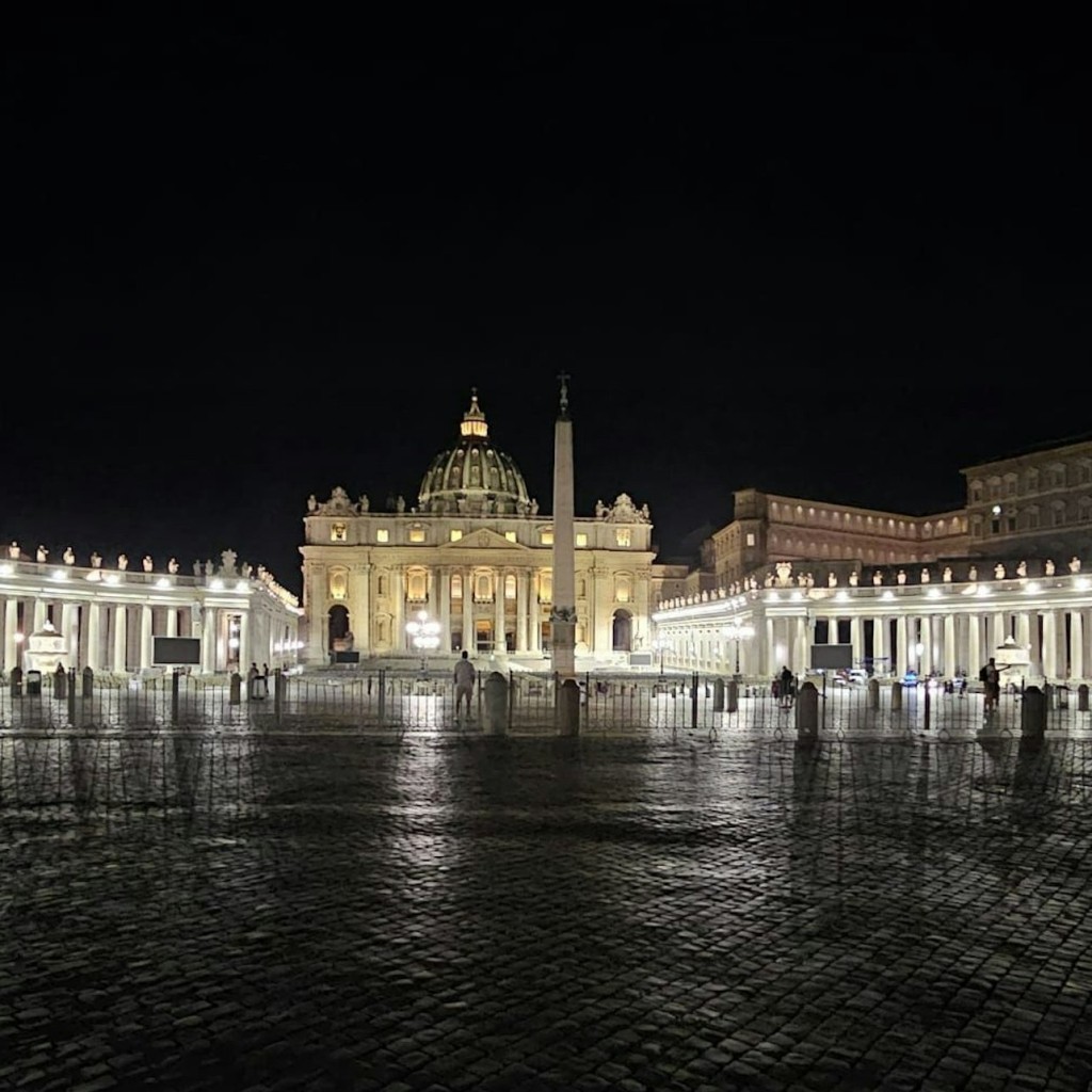 St. Peter’s Basilica: Guided Tour + Dome & Vatican Grottoes Access - 3