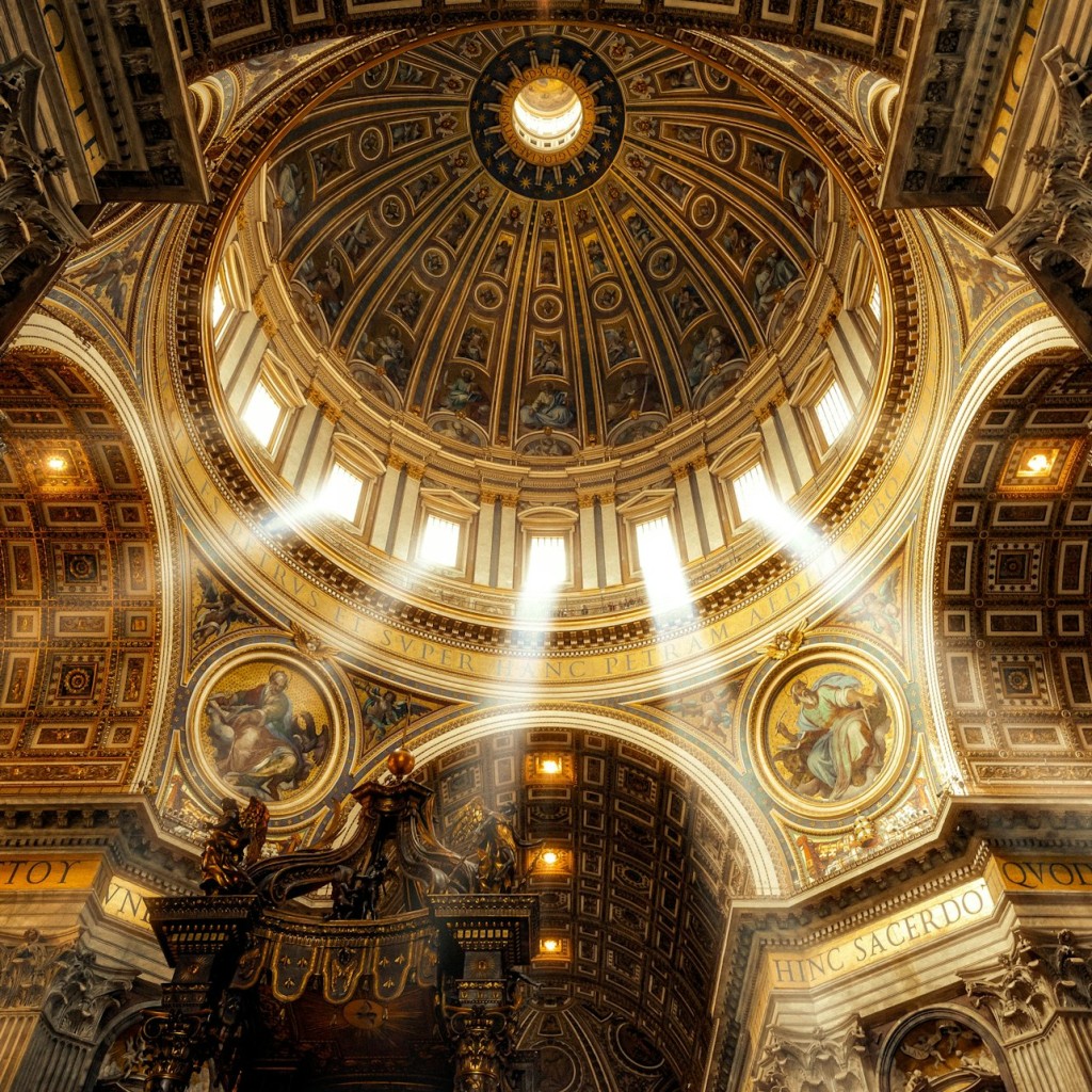 Visita guiada a la basílica de Sant Pere + Cúpula opcional i grutes del Vaticà - 1