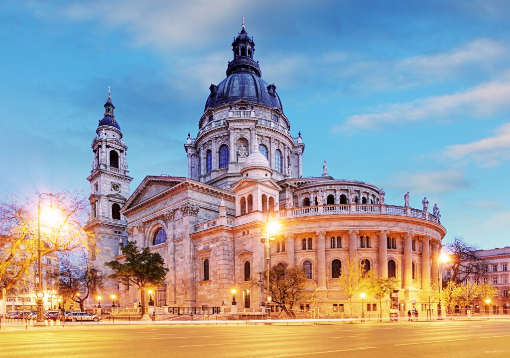 St. Stephen's Basilica Church & Terrace & Treasury Entry Ticket with Audio Tour - 2