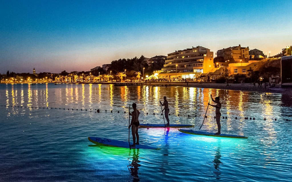 Split Glow Stand-Up Paddleboard oder Kajak Night Tour (Kayak Glow Tour) - 2