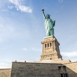 Statue of Liberty: Entry Ticket + 2 Attractions - 1