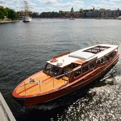 Stockholm: Guided Archipelago Wooden Boat Tour - 3