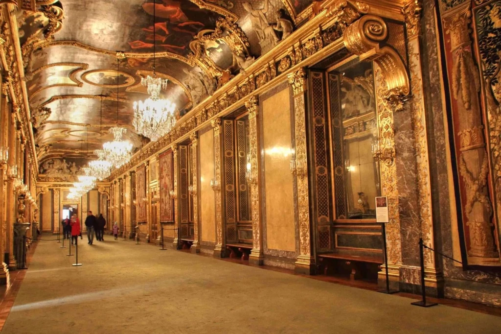 Stockholm Royal Palace Skip-The-Line Guided Tour - 1