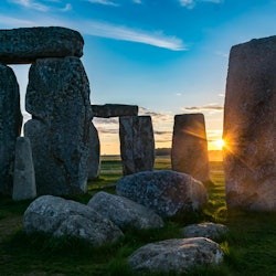 Stonehenge: Admission with Audio Guide + Premium Transport from London - 3