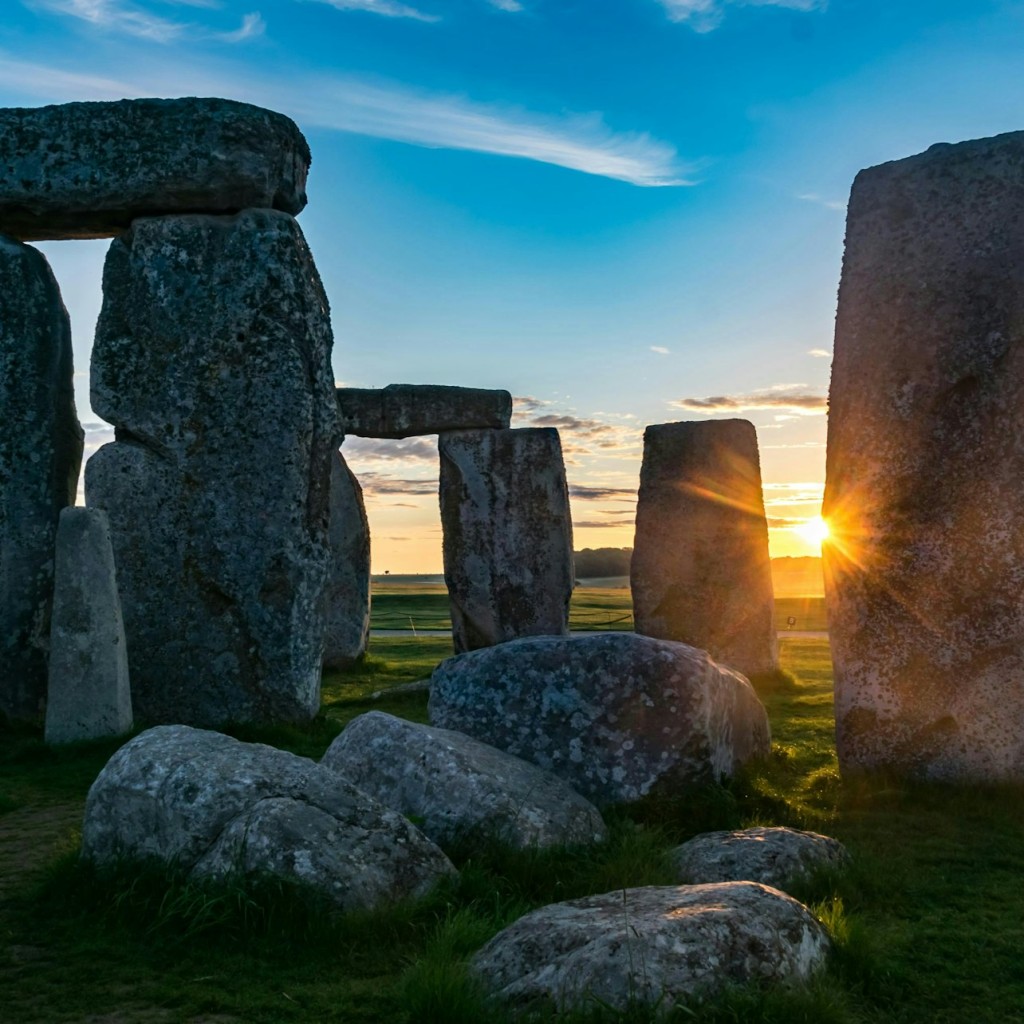 Stonehenge: Entrada com guia de áudio + transporte premium de Londres - Basic ticket - 3
