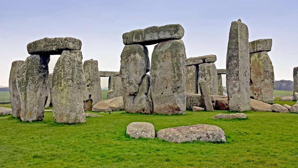 Stonehenge Tour from London - 3